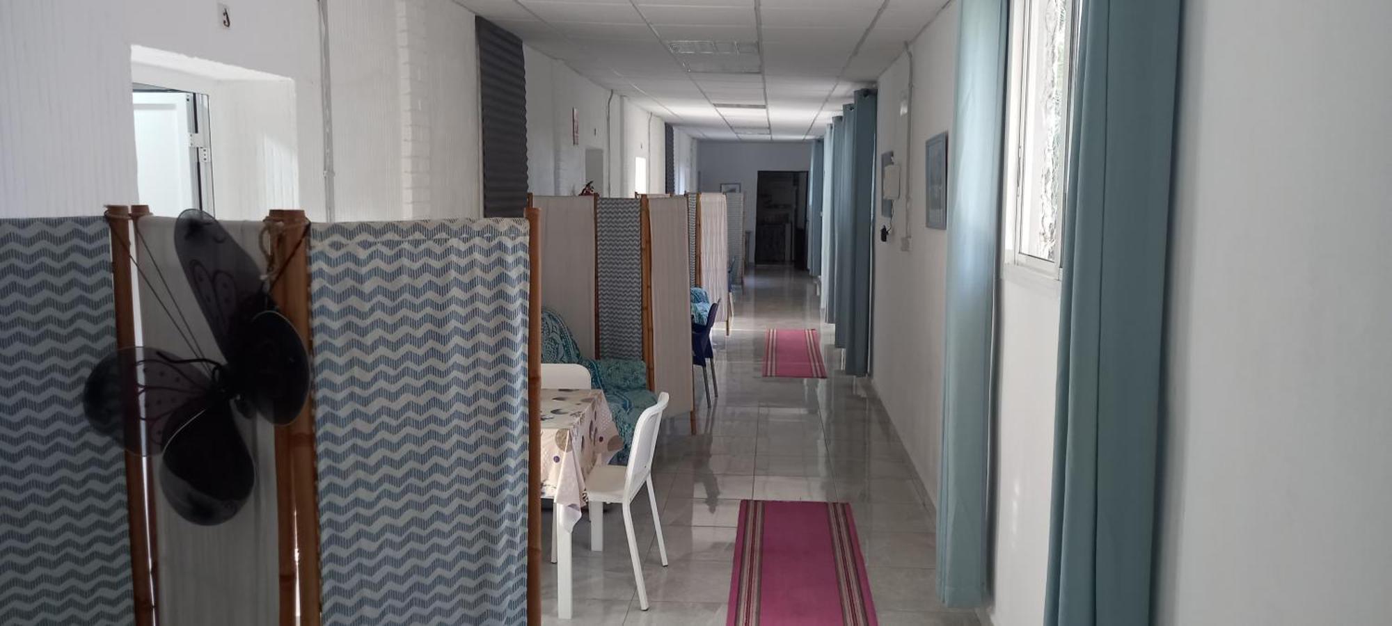 Отель Casa Inocencio Эль-Пуэрто-де-Санта-Мария Экстерьер фото